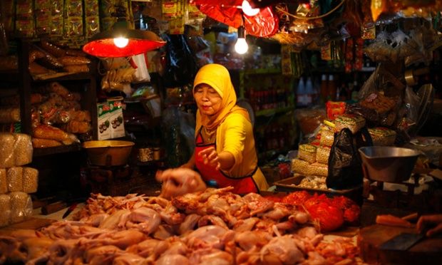 BPS BUNYIKAN ALARM, MINTA PEMDA WASPADAI LONJAKAN HARGA DAGING AYAM DAN DAGING SAPI