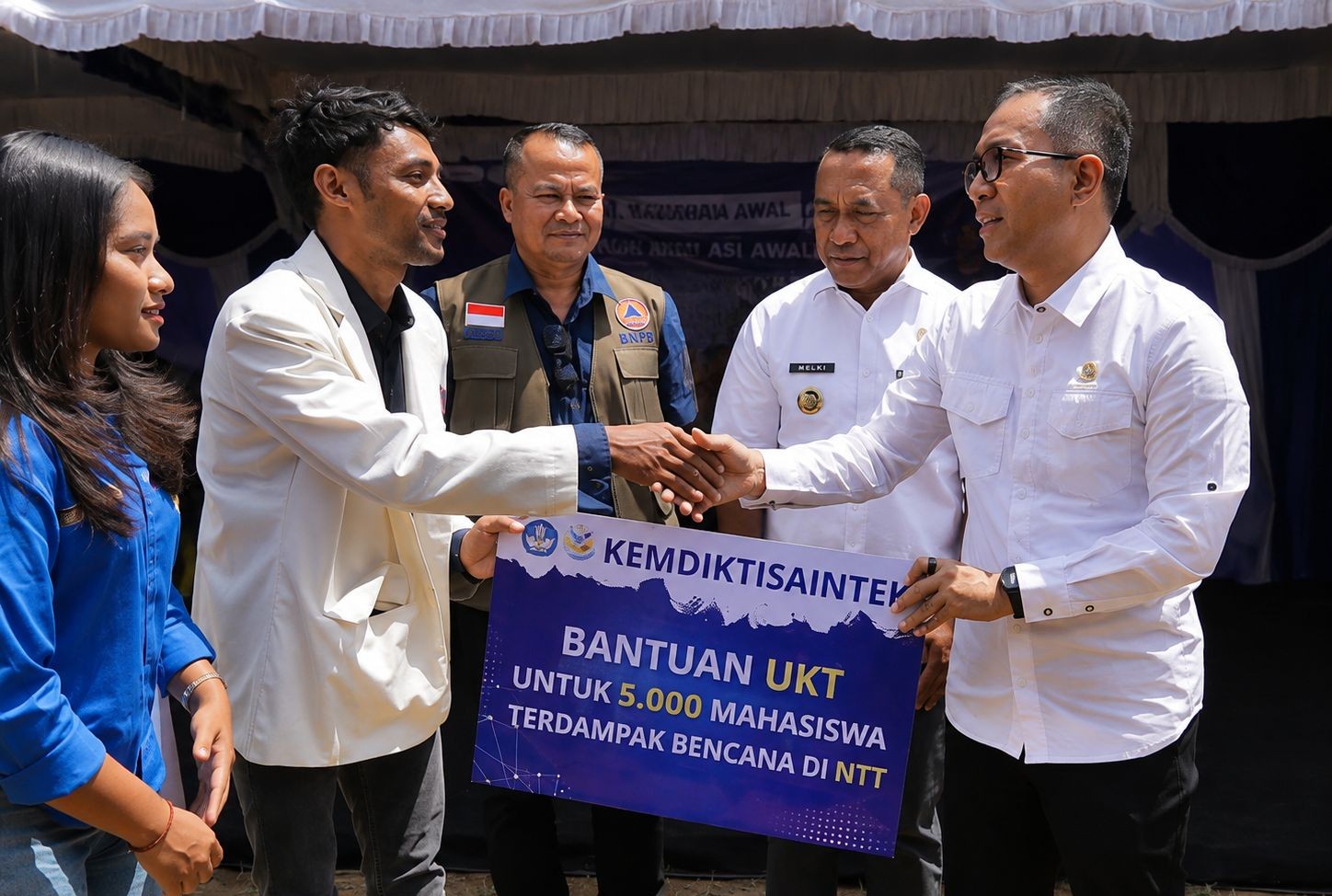 GEMPA FLORES, 5.000 MAHASISWA NTT DIBEBASKAN DARI UKT