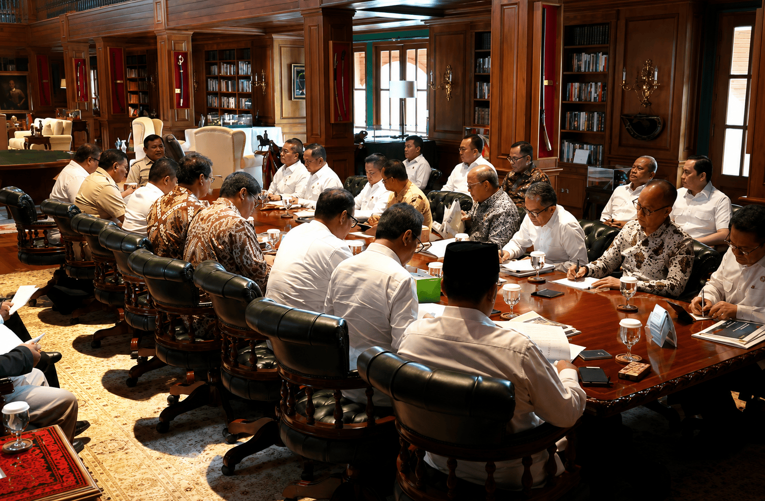 PRESIDEN PRABOWO SETUJUI SOLAR KHUSUS NELAYAN RP15.000 PER LITER