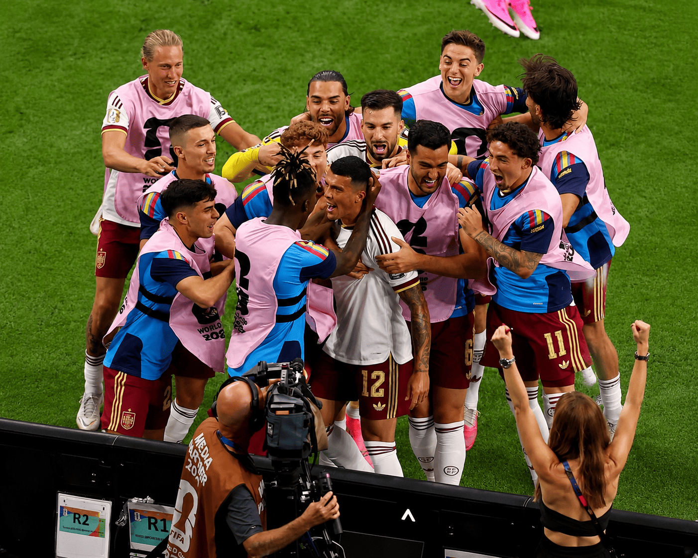 SPANYOL HAJAR PRANCIS 2-0, LA ROJA RESMI AMANKAN TIKET FINAL PIALA DUNIA 2026