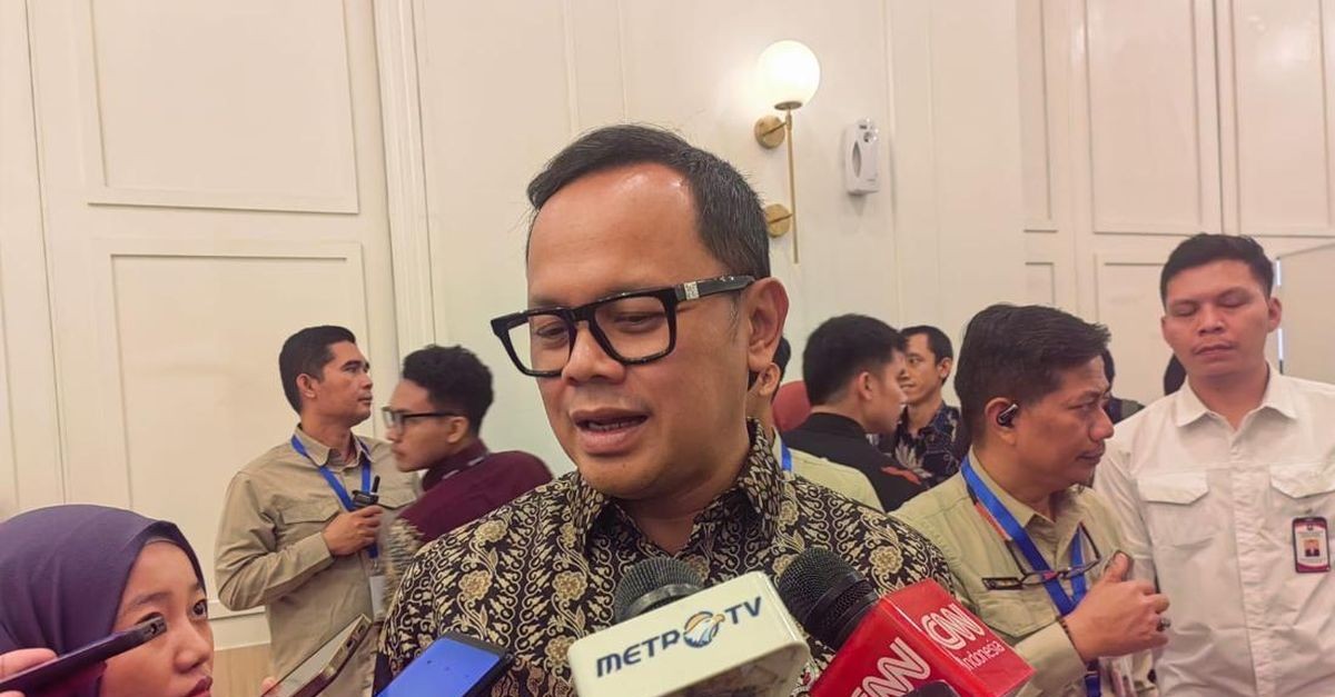 TEGASKAN 18 AGUSTUS BUKAN CUTI BERSAMA, WAMENDAGRI SEBUT ASN DIBERI FLEKSIBILITAS KERJA UNTUK PESTA RAKYAT