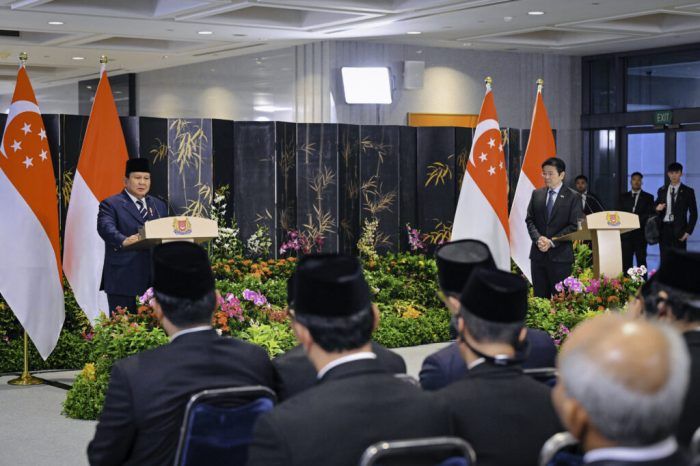 TRANSAKSI INDONESIA-SINGAPURA KINI BISA LANGSUNG PAKAI RUPIAH DAN DOLAR SINGAPURA